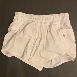 Lulu lemon tracker short